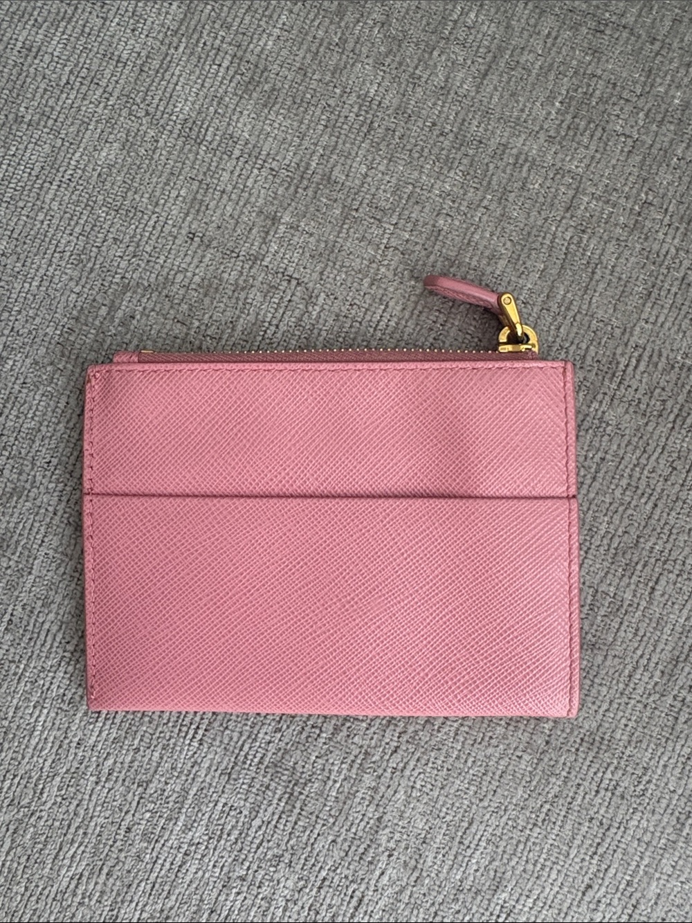 Prada Pink Saffiano Leather Card Case with Gold Logo - Picture 2 of 4